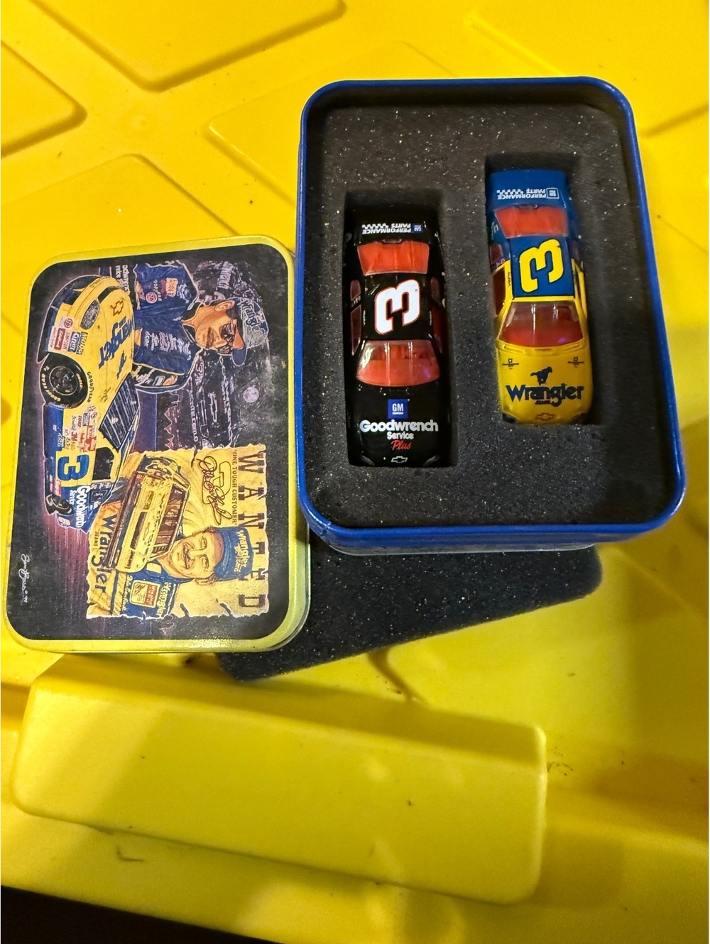 Vintage Dale Earnhardt NASCAR Diecast Car Set with Collectible Tin